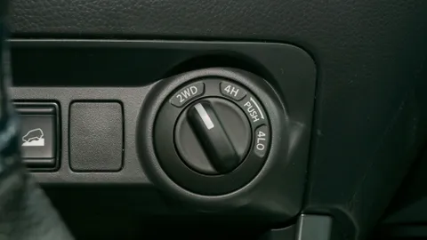 Discover undefined undefined Exterior Interior Images.Find all aspects and details of cars.