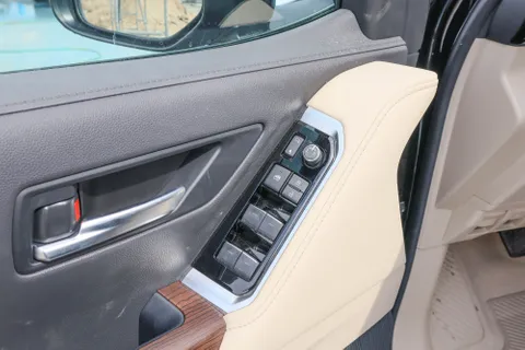 New Toyota Land Cruiser 3.5T GXR 2025