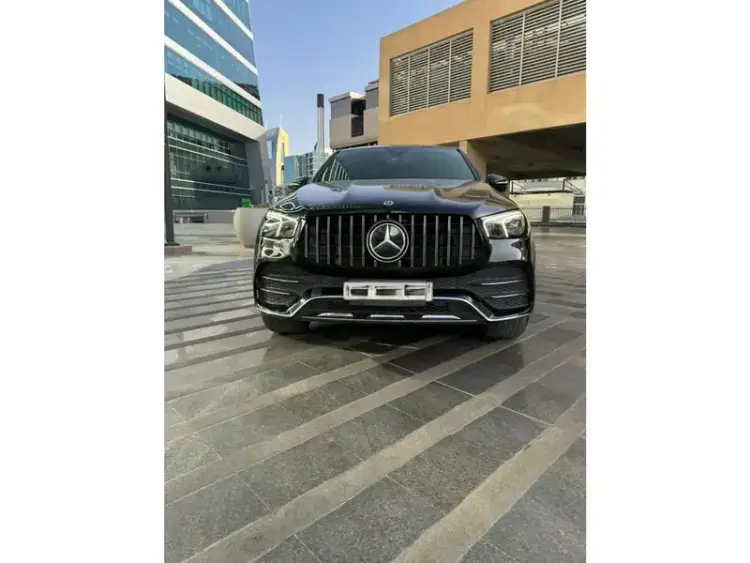 mercedes-benz mercedes-benz-gle image Mercedes GLE 2021