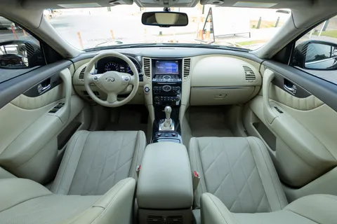 Infiniti QX70 2019