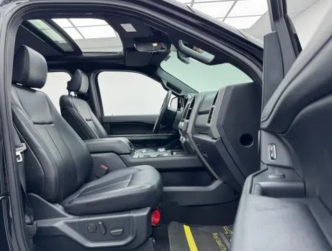 Ford Expedition 3.5L XLT 2021