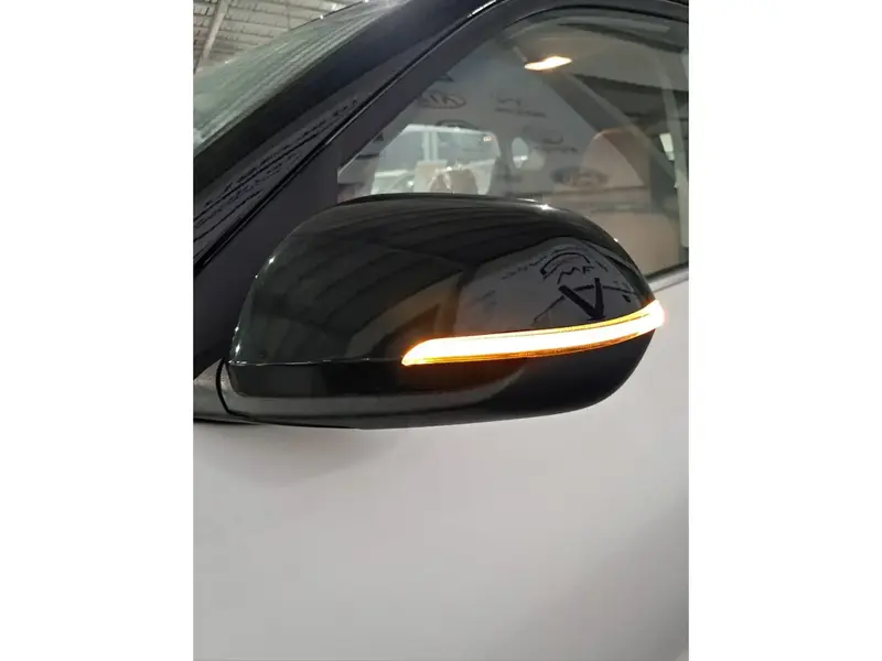 Discover undefined undefined Exterior Interior Images.Find all aspects and details of cars.