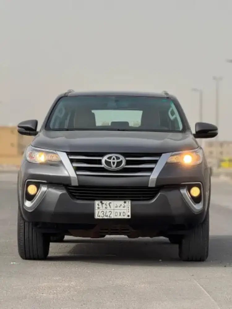 toyota toyota-fortuner image Toyota Fortuner 2018