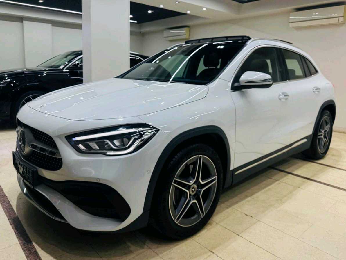 مرسيدس بنز GLA Class 2023