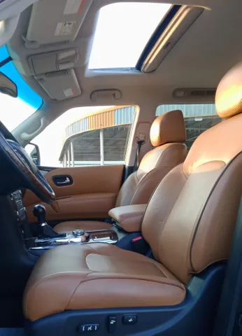 Nissan Patrol 5.6L SE Platinum 2014