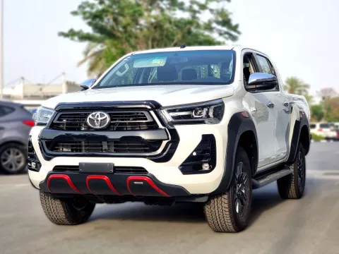 New Toyota Hilux 2025