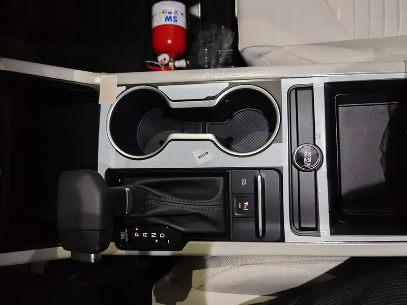 KIA K5 2025