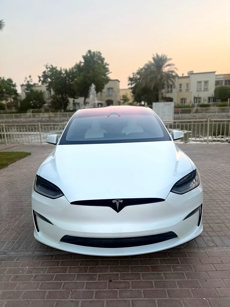 Tesla Model X 2023