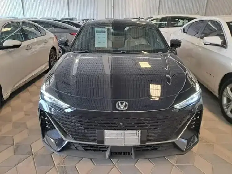 changan changan-uni-v image Changan UNI-V 2023