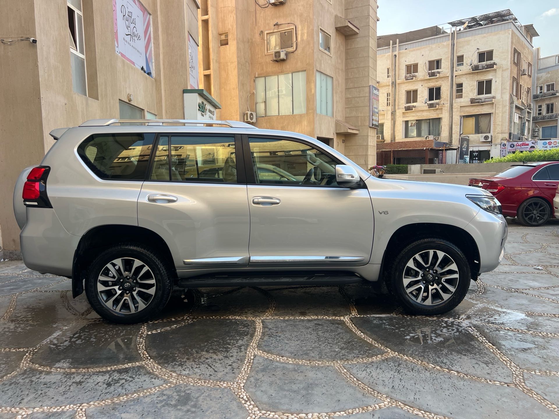 تويوتا برادو 2023