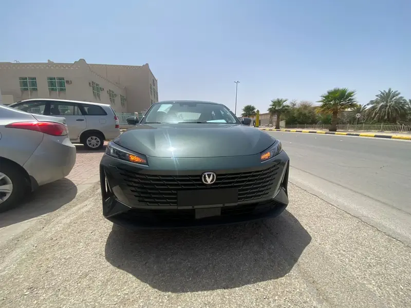 Discover undefined undefined Exterior Interior Images.Find all aspects and details of cars.
