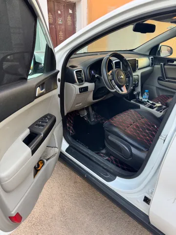 Discover undefined undefined Exterior Interior Images.Find all aspects and details of cars.