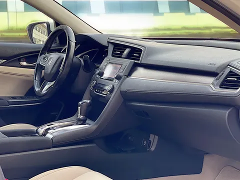 Honda Civic 1.6L EXi 2017