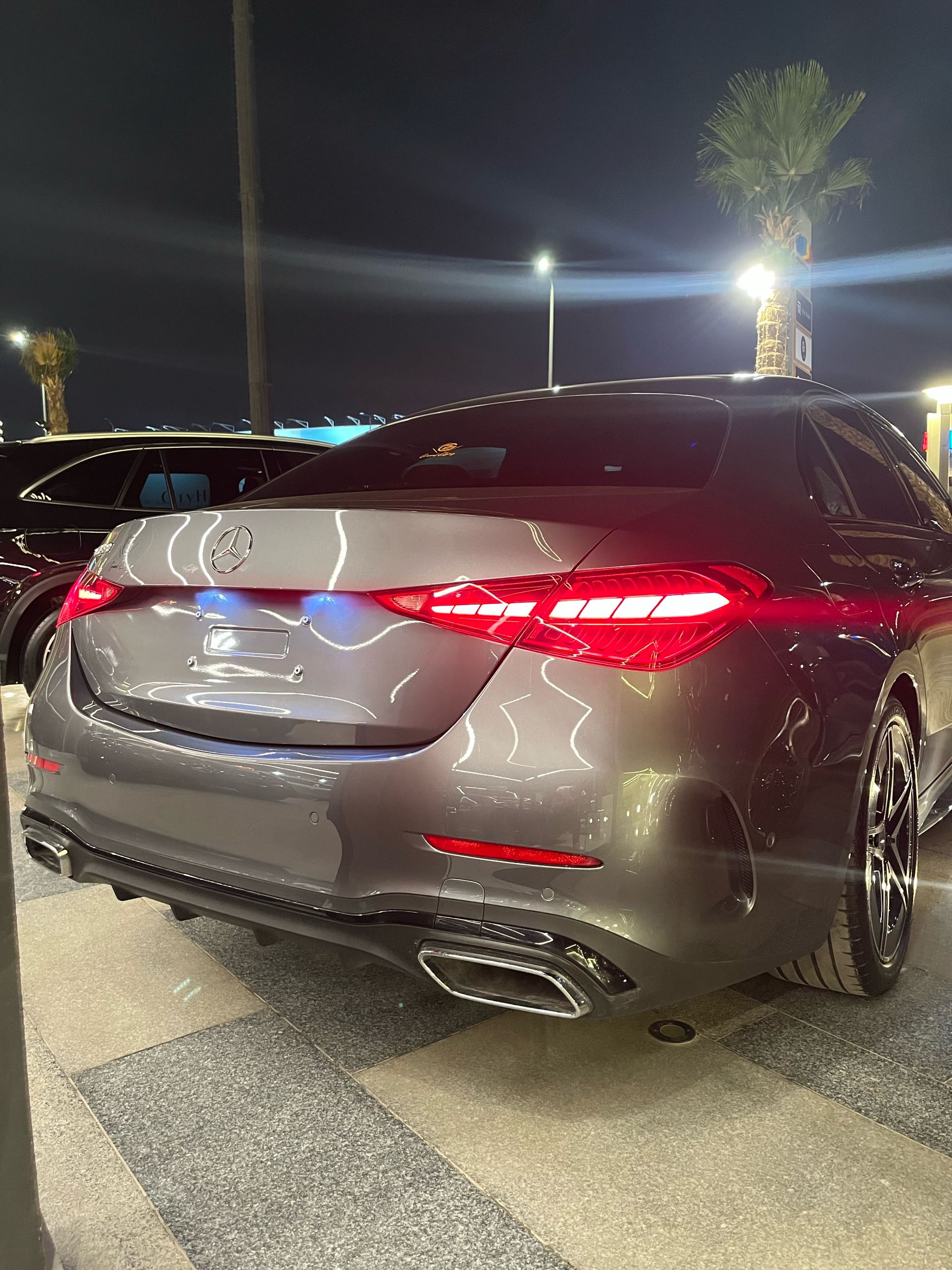 مرسيدس بنز C Class 2024