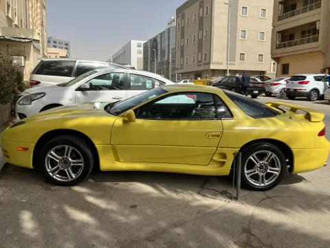 Discover undefined undefined Exterior Interior Images.Find all aspects and details of cars.