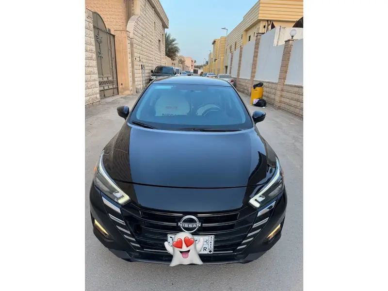 Nissan Sunny 2024