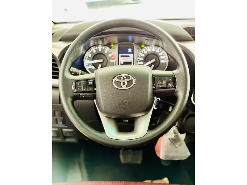Toyota Hilux 2025