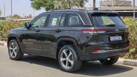 New Jeep Cherokee 2024
