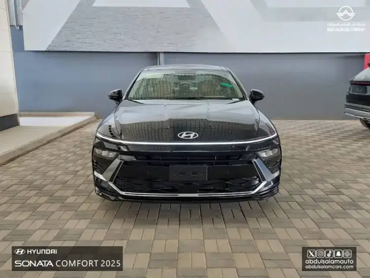 hyundai hyundai-sonata image Hyundai Sonata 2025