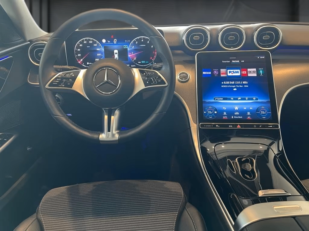 مرسيدس بنز C Class 2023