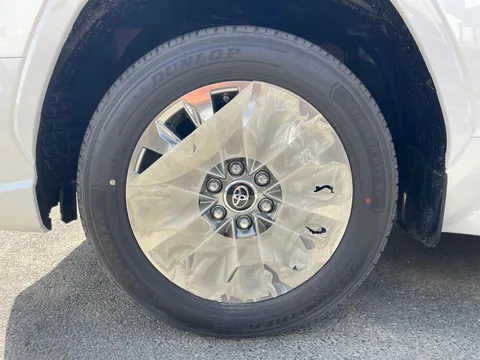 New Toyota Land Cruiser 3.5T VXR 2025