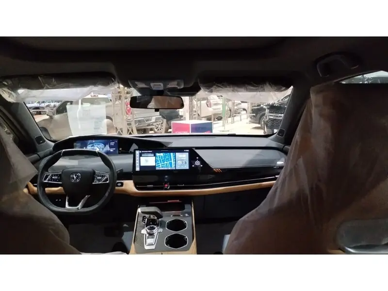 Discover undefined undefined Exterior Interior Images.Find all aspects and details of cars.