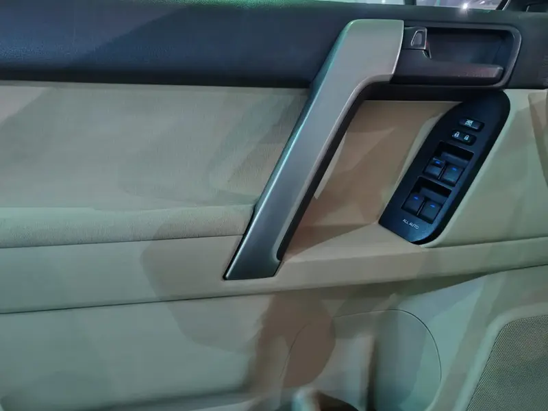 Toyota Prado 2023