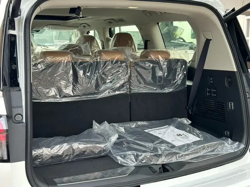 Infiniti QX80 2025