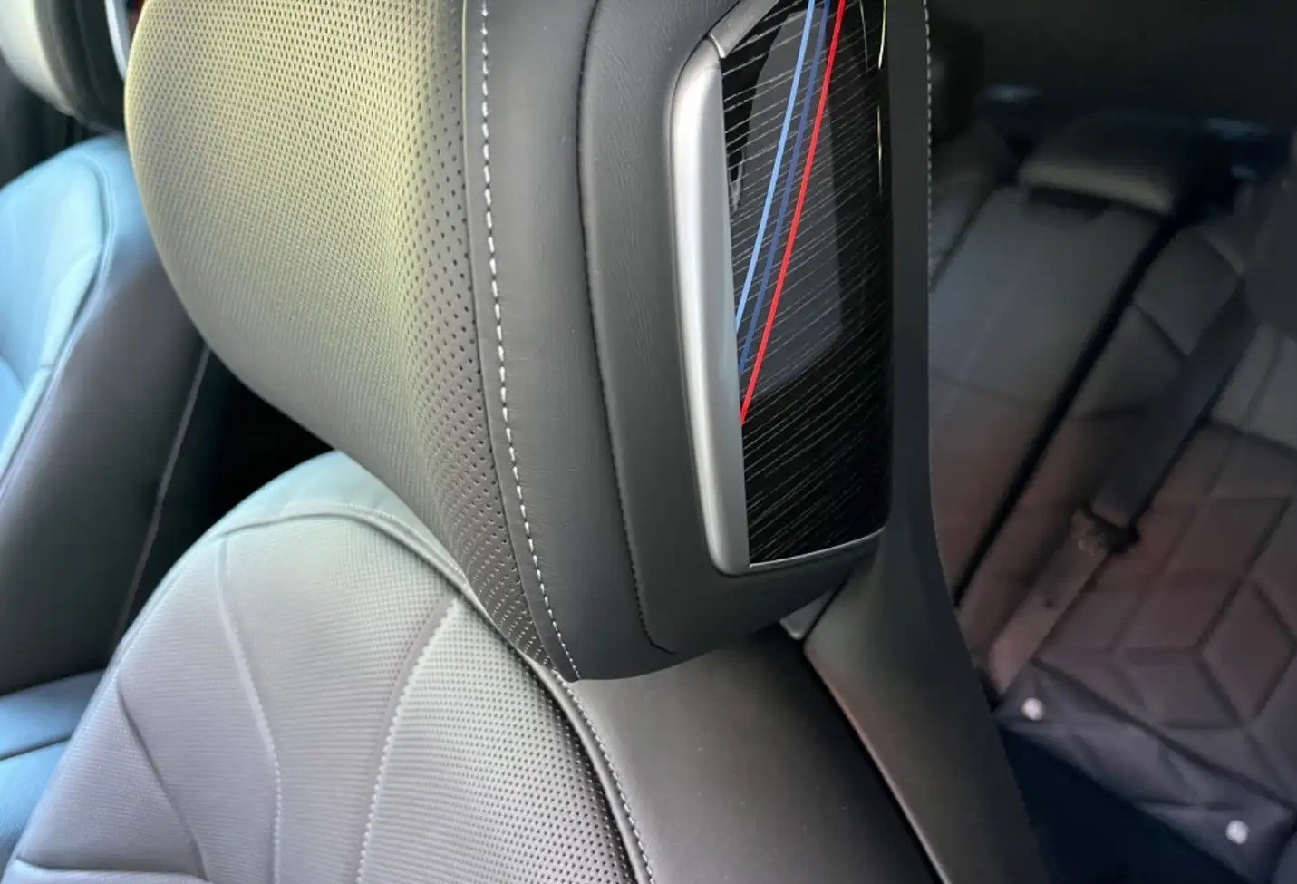 BMW i7 2023