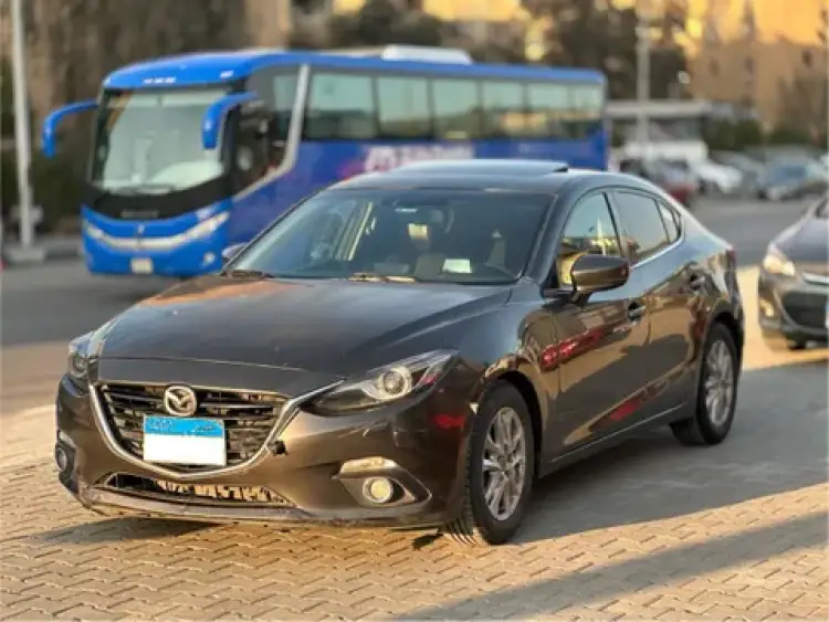 mazda mazda-3-sedan image Mazda 3 2016