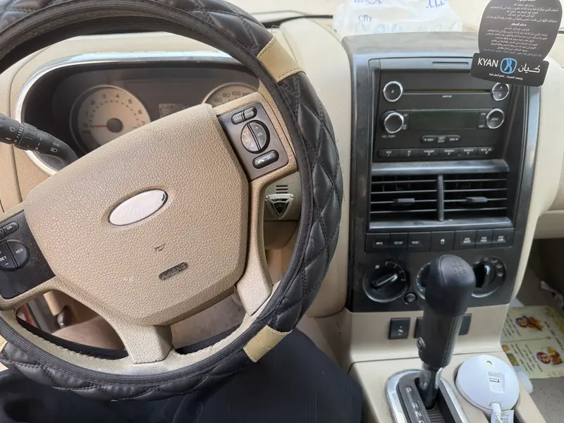 Ford Explorer 2010