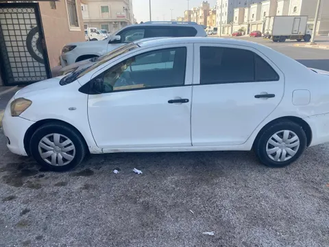 Toyota Yaris 2013