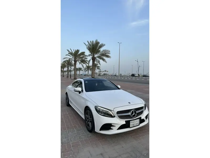 Discover undefined undefined Exterior Interior Images.Find all aspects and details of cars.