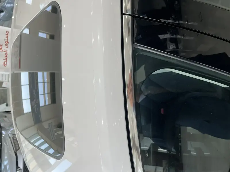 Discover undefined undefined Exterior Interior Images.Find all aspects and details of cars.