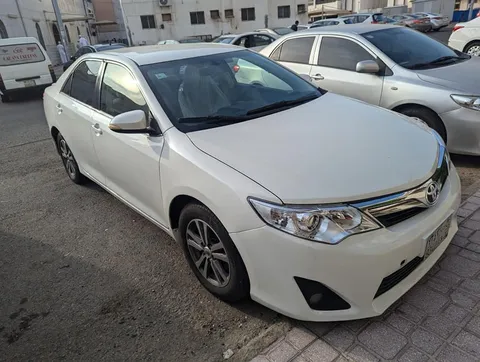 Discover undefined undefined Exterior Interior Images.Find all aspects and details of cars.