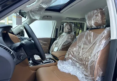 New Infiniti QX80 2023