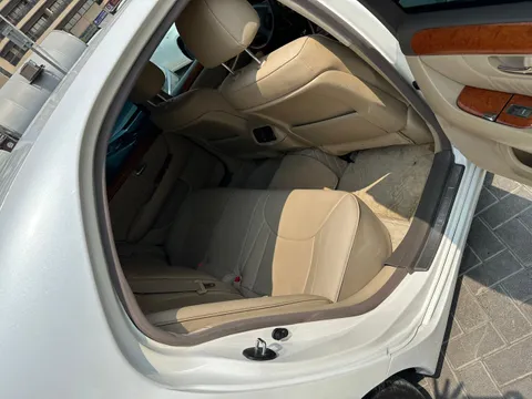 Discover undefined undefined Exterior Interior Images.Find all aspects and details of cars.