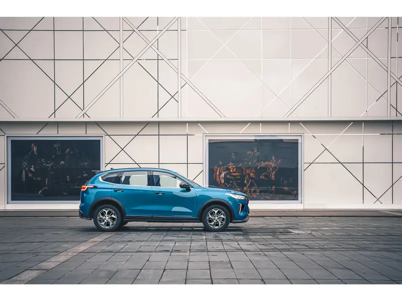 Discover undefined undefined Exterior Interior Images.Find all aspects and details of cars.