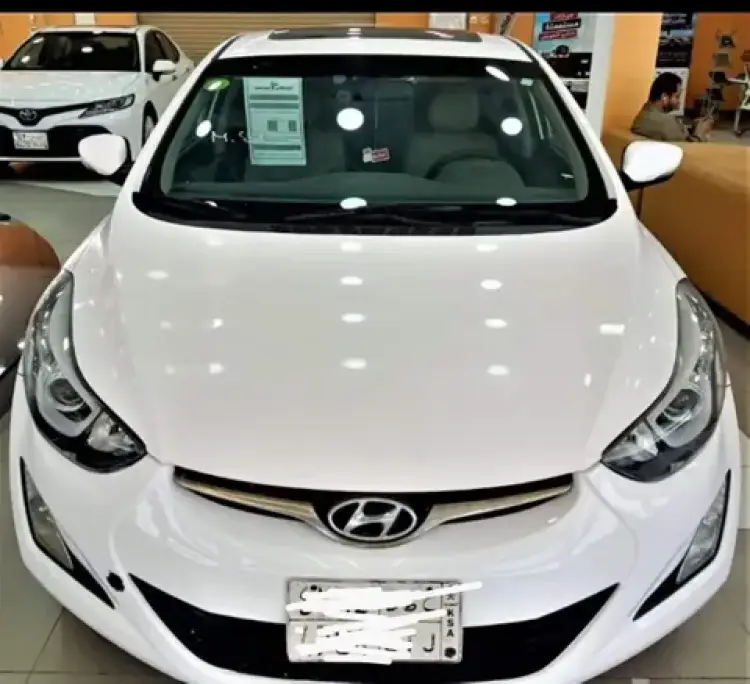 hyundai hyundai-elantra image Hyundai Elantra 1.6L GLS 2015