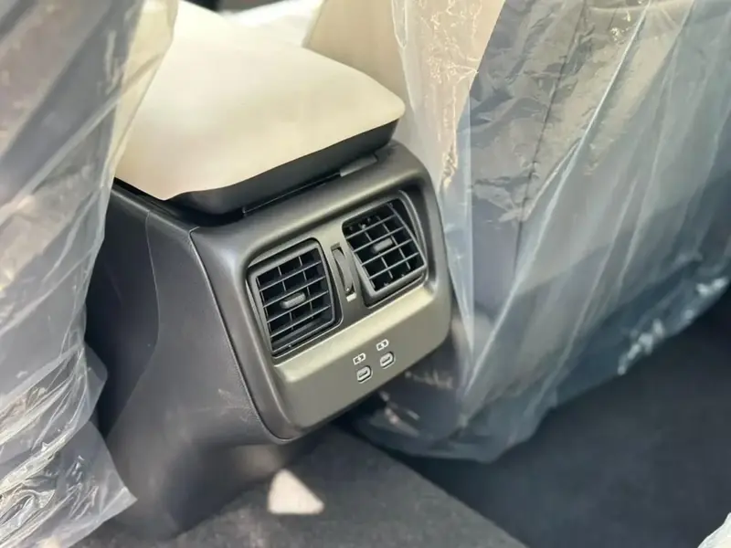 Toyota Crown 2025