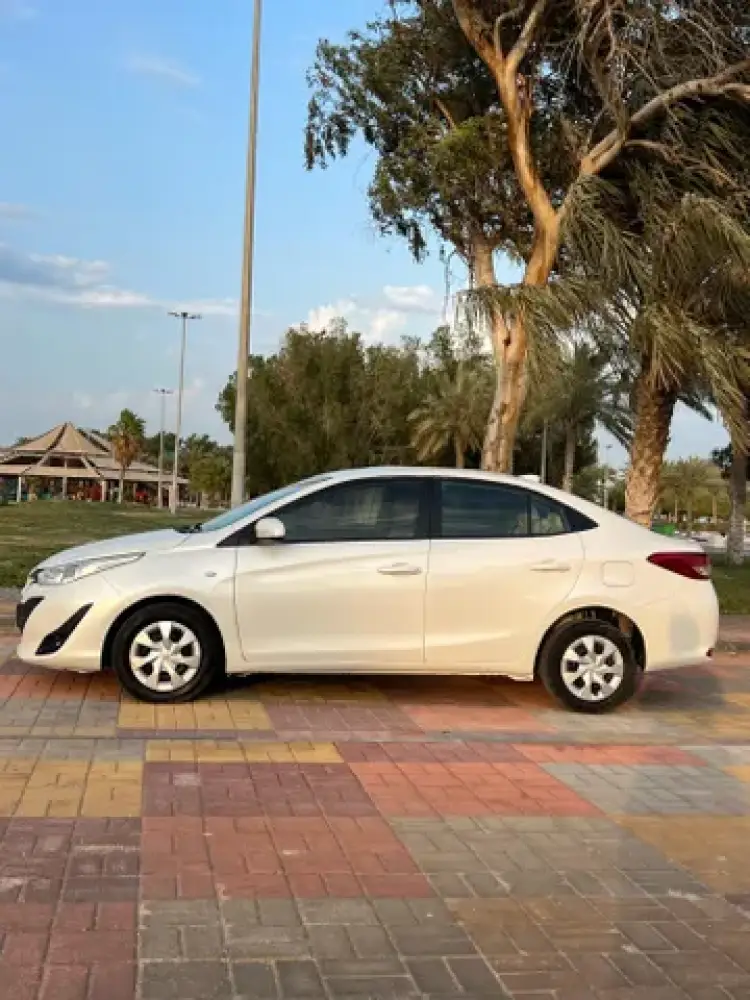 toyota toyota-yaris image Toyota Yaris 2019