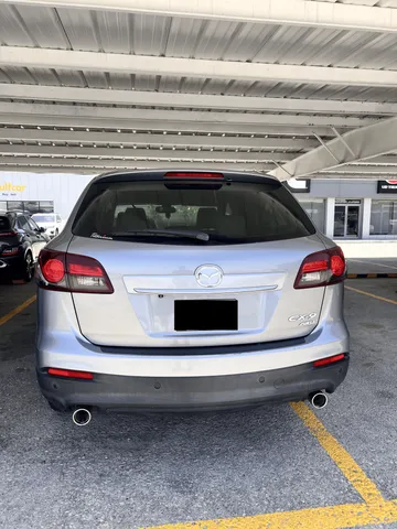 Discover undefined undefined Exterior Interior Images.Find all aspects and details of cars.