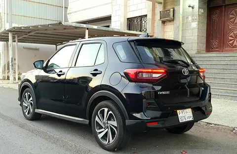 Discover undefined undefined Exterior Interior Images.Find all aspects and details of cars.