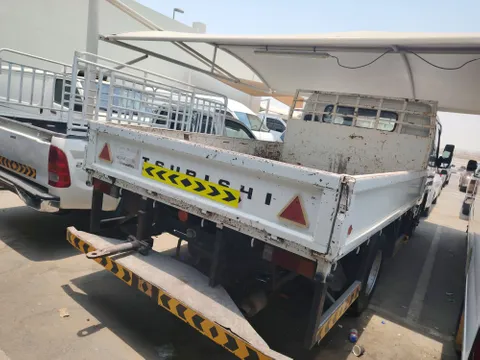 Mitsubishi Canter 2016
