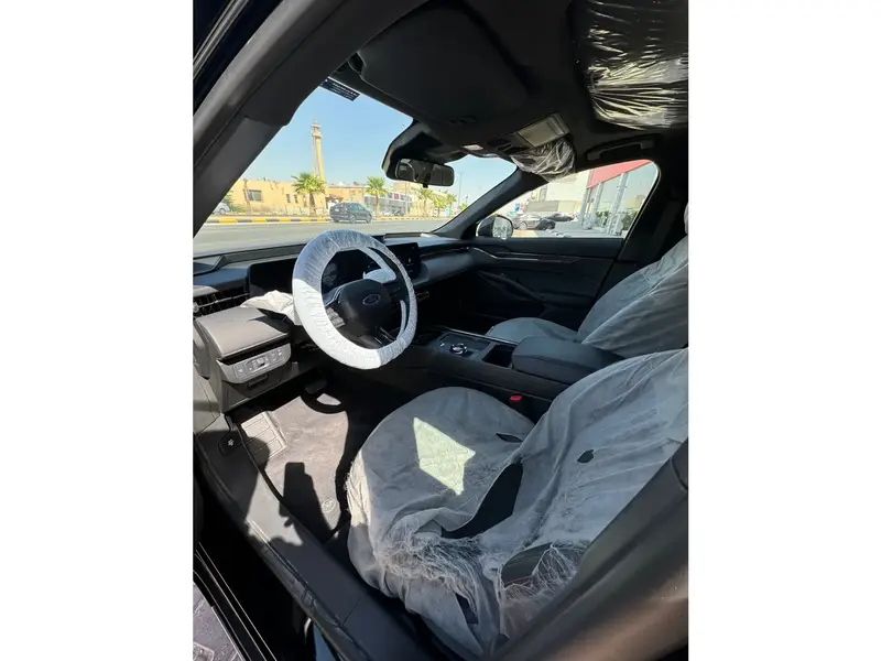 Ford Taurus 2025