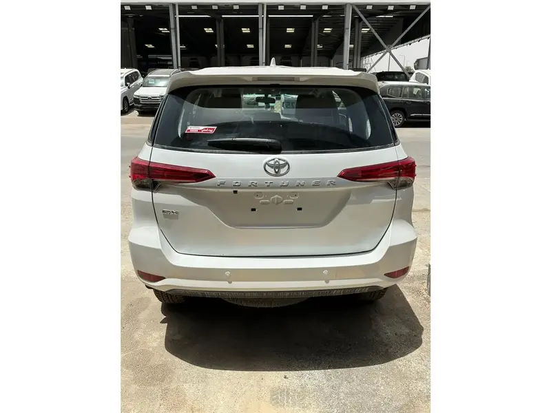 Toyota Fortuner 2025