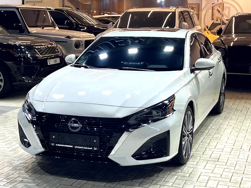 Nissan Altima 2025