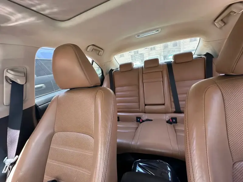 Discover undefined undefined Exterior Interior Images.Find all aspects and details of cars.