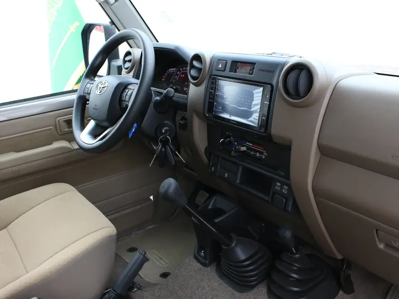 Toyota Land Cruiser Wagon 2024
