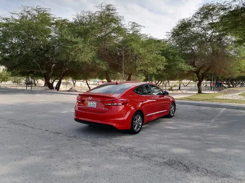 Hyundai Elantra 2.0L Base 2018